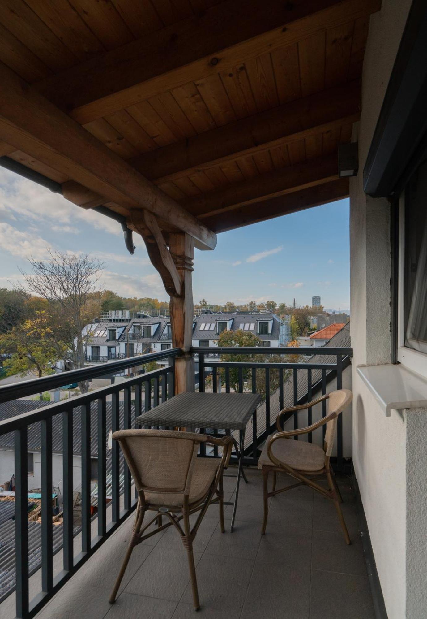 Domus Optima - Cozy Retreat In * Wien