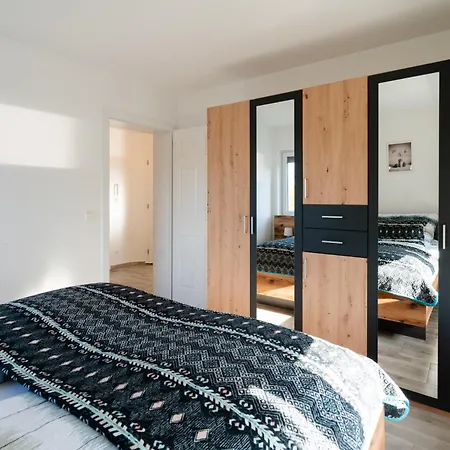 Ferienwohnung Domus Optima - Cozy Retreat In Wien Zimmer foto